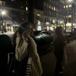 Meet your Posher, Swayzie